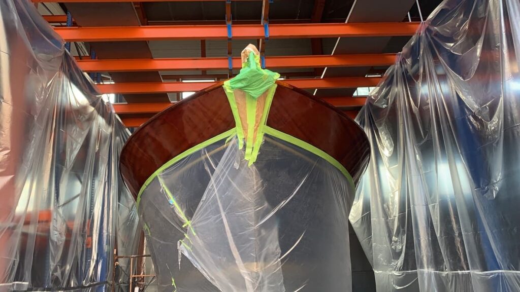 Varnishing of a Classic Yacht in Sotogrande