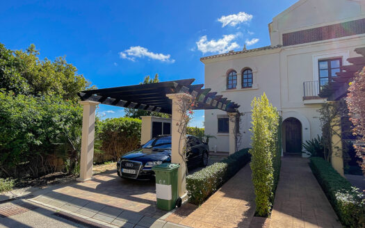Adosado-en-venta-Los Cortijos de la Reserva | VI25179